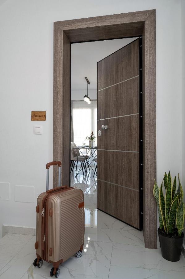 Amersa Luxury Apartments Heraklion Exteriör bild