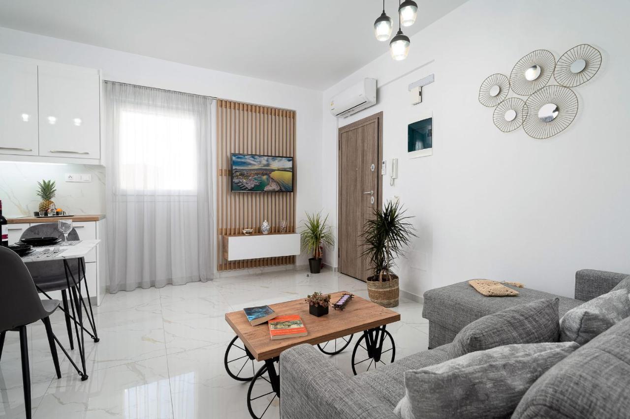 Amersa Luxury Apartments Heraklion Exteriör bild